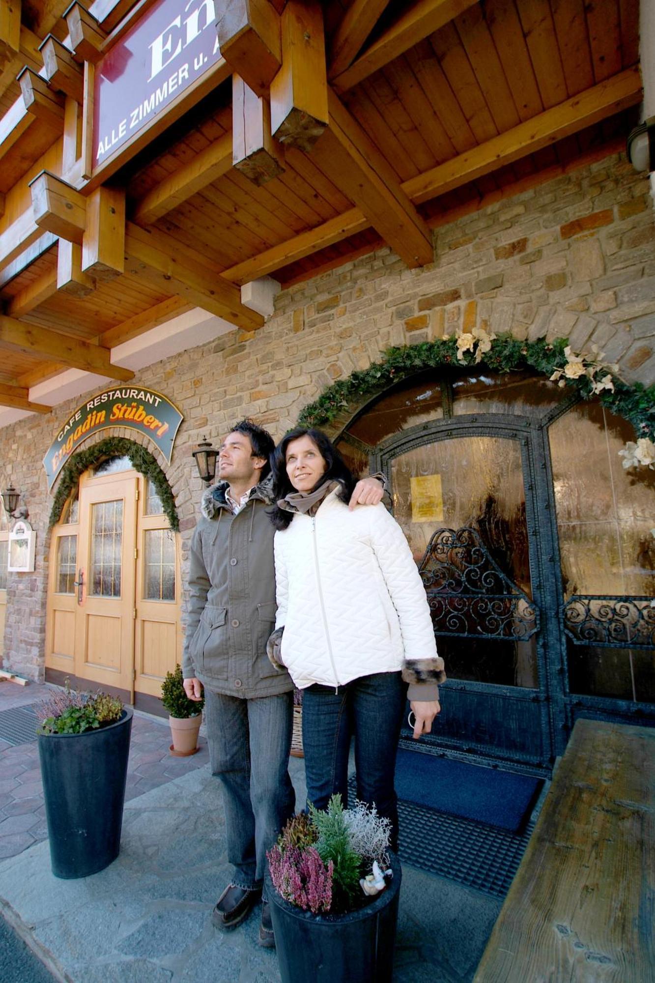 Landhaus Engadin Наудерс Екстериор снимка