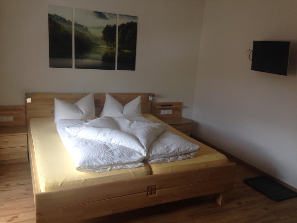 Landhaus Engadin Наудерс Екстериор снимка