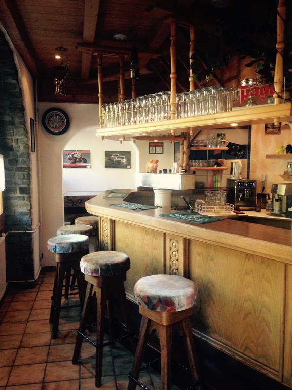 Landhaus Engadin Наудерс Екстериор снимка