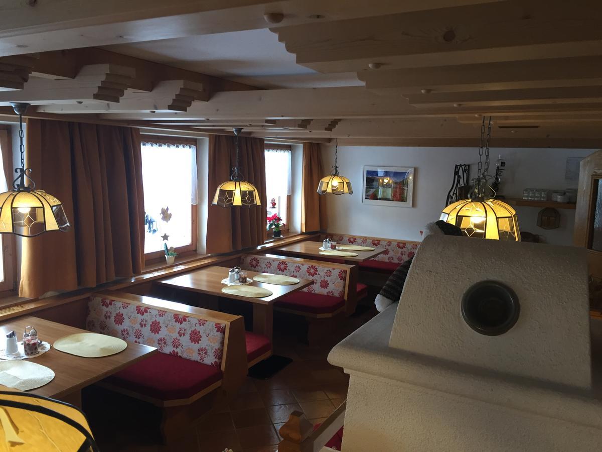 Landhaus Engadin Наудерс Екстериор снимка