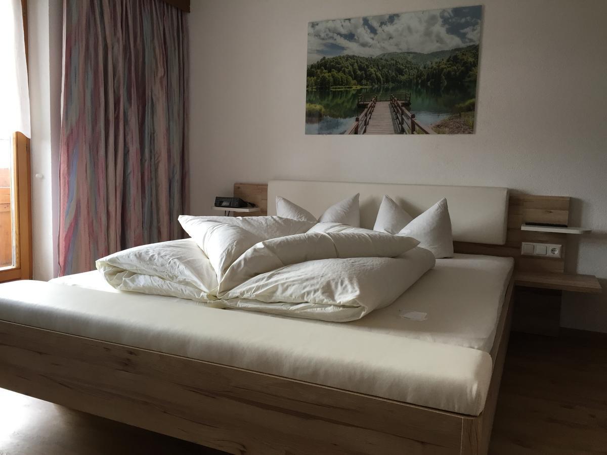Landhaus Engadin Наудерс Екстериор снимка